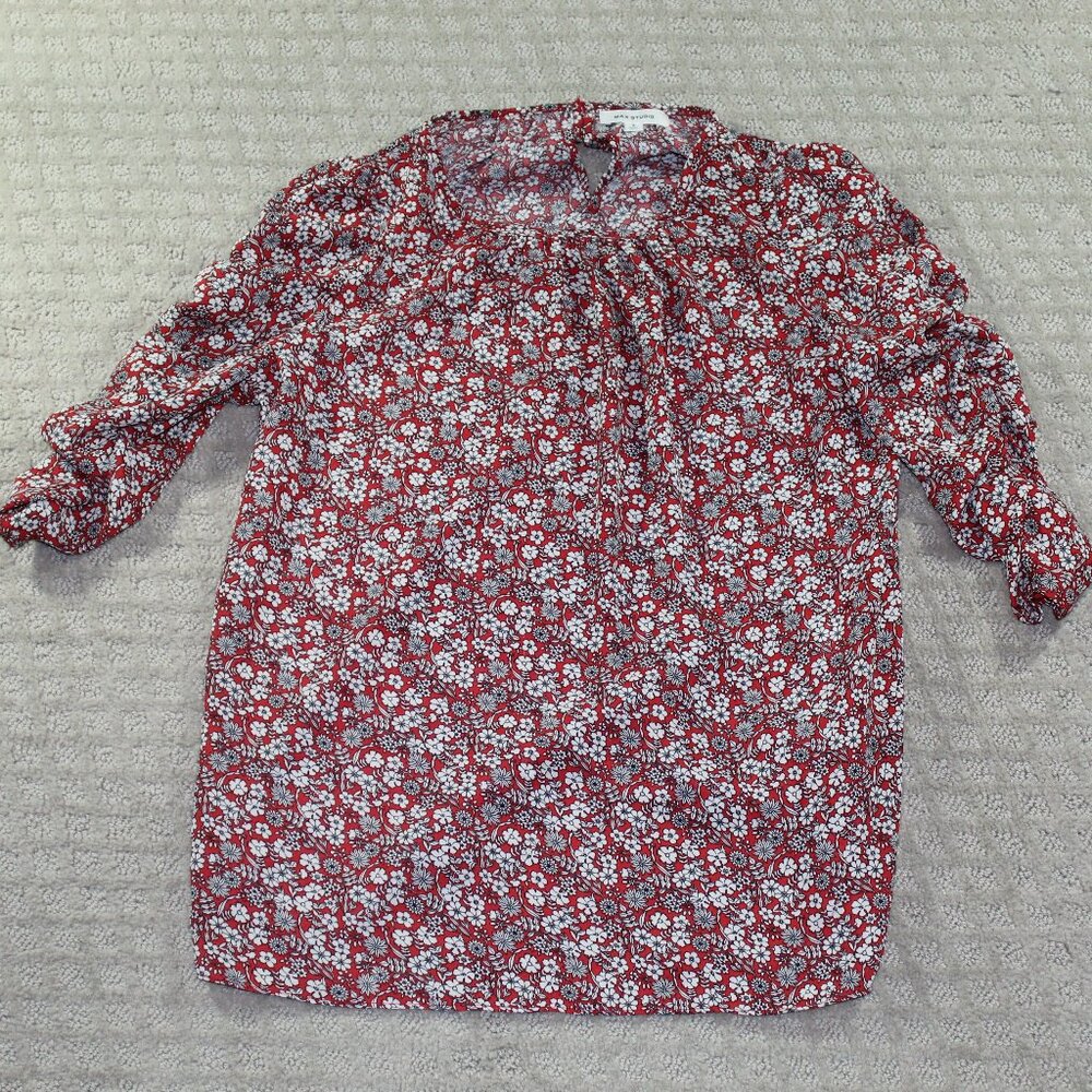 Max Studio Sz S Black, Red and White Floral Ruched Puffy Sleeve Top